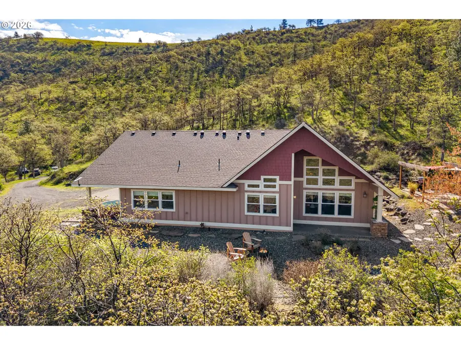 6530 Wells Rd, The Dalles, OR 97058 - #2