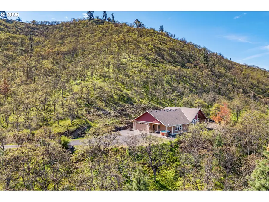 6530 Wells Rd, The Dalles, OR 97058 - #3