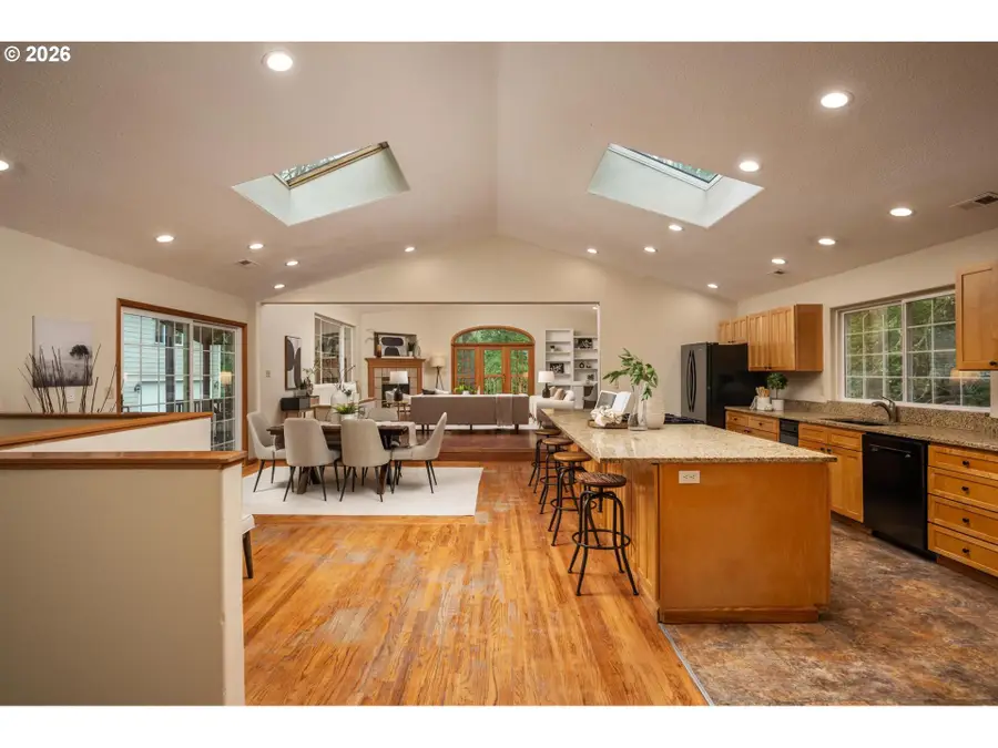 1471 Burns St, West Linn, OR 97068 - Image #3