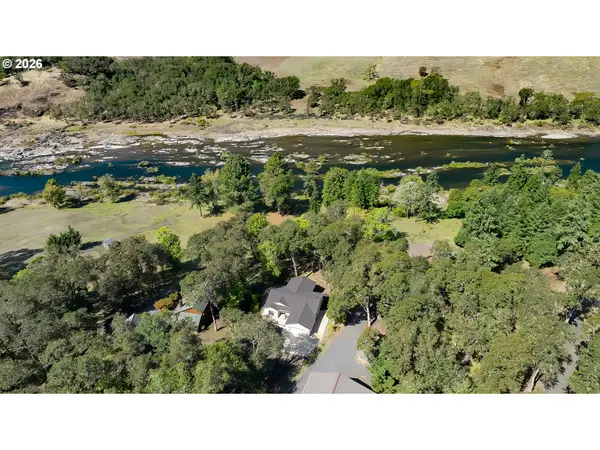 9600 South Bank Dr, Roseburg, OR 97470