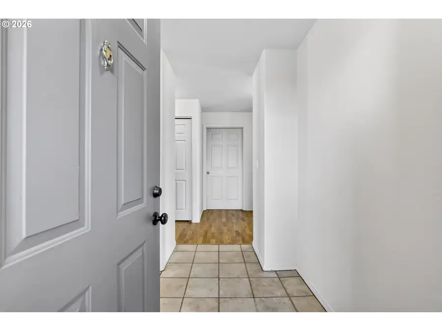 4606 W Powell Blvd #162, Gresham, OR 97030 - #3