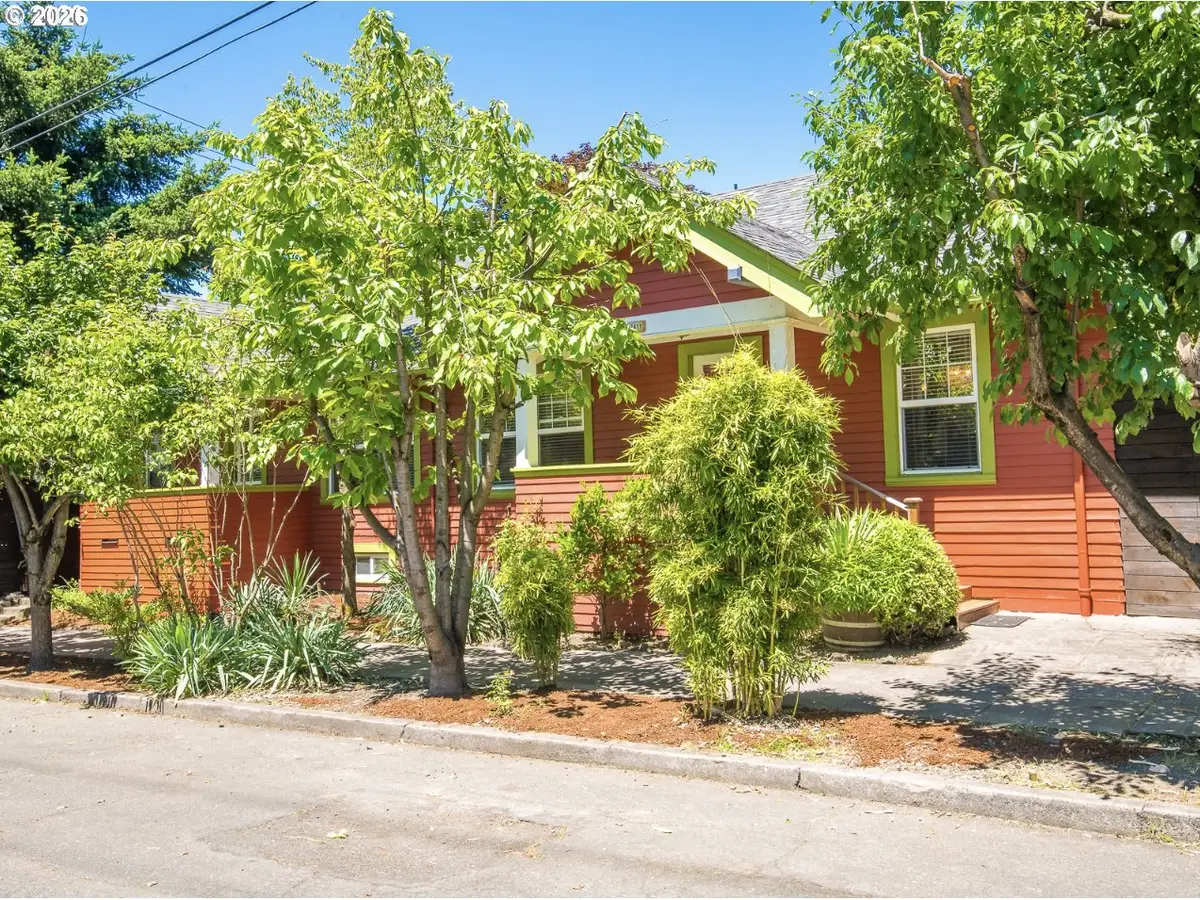 2405 SE Cora St, Portland, OR 97202 - #1