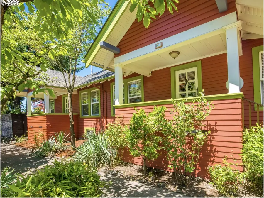 2405 SE Cora St, Portland, OR 97202 - #2