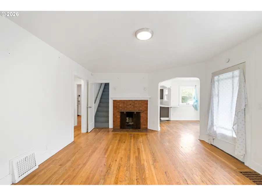 2514 NE 102nd Ave, Portland, OR 97220 - #3