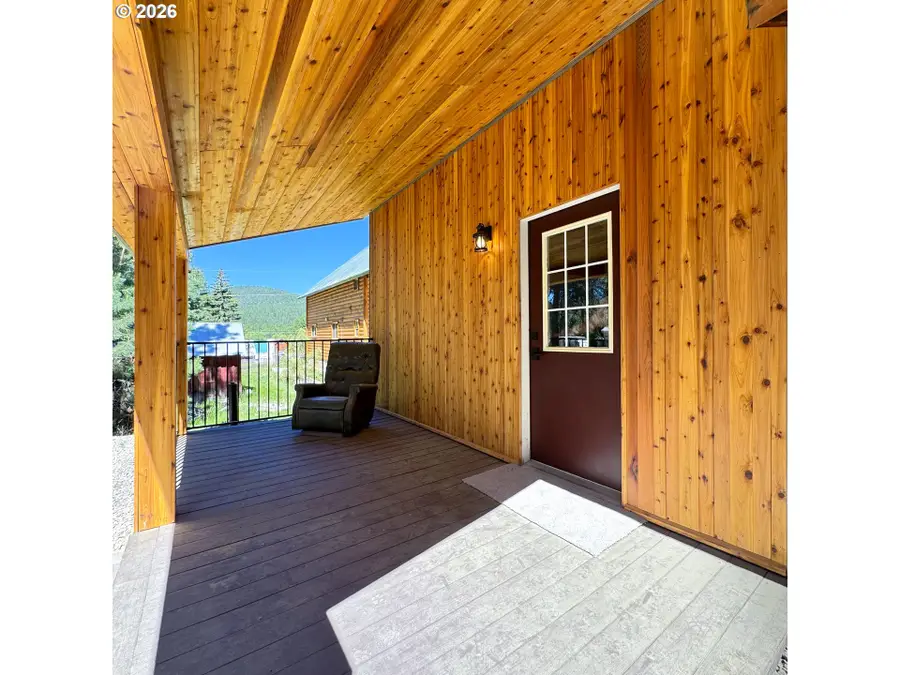238 Auburn St, Sumpter, OR 97877 - #2