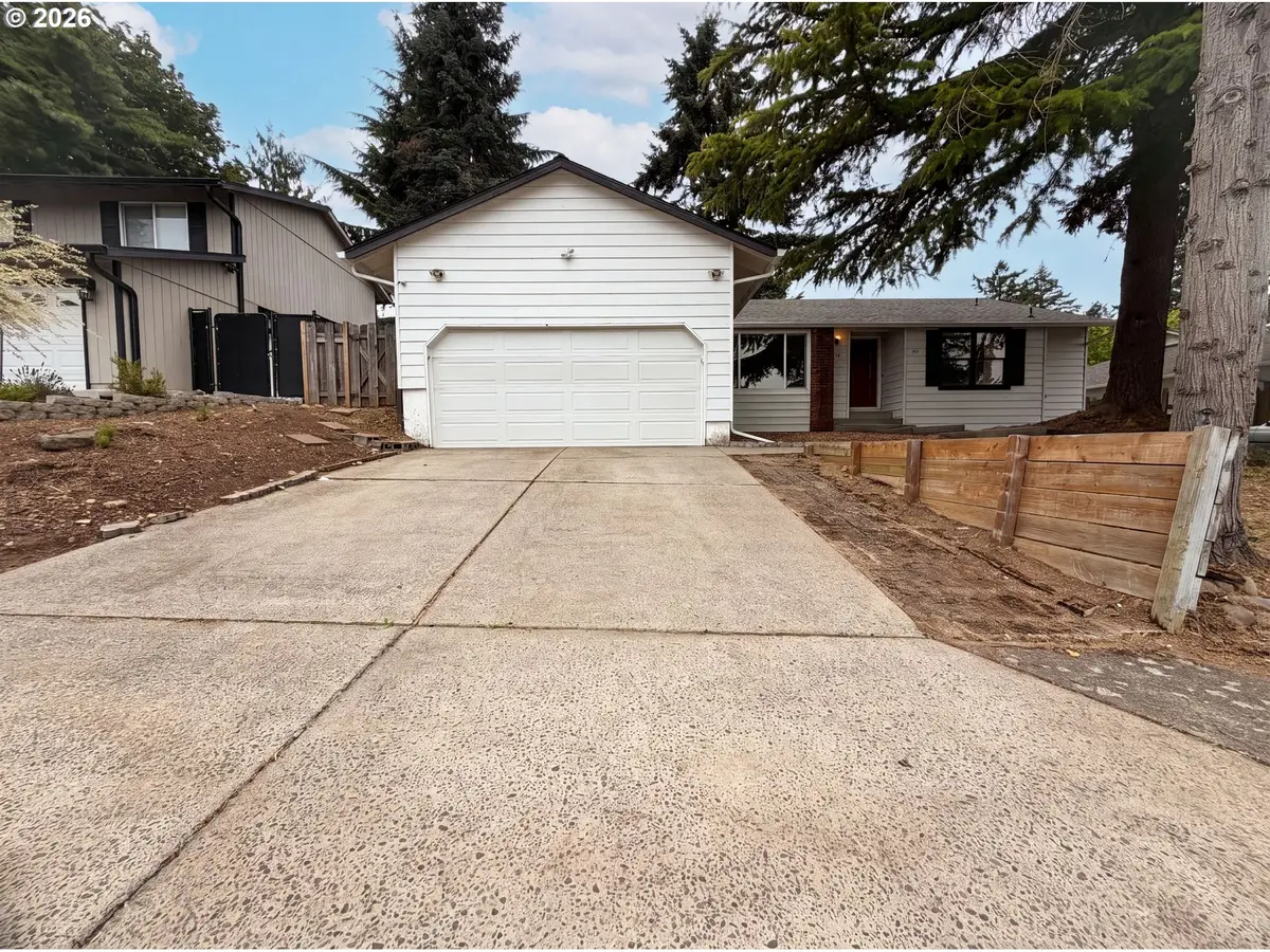 3755 SW 4th St, Gresham, OR 97030 - #1