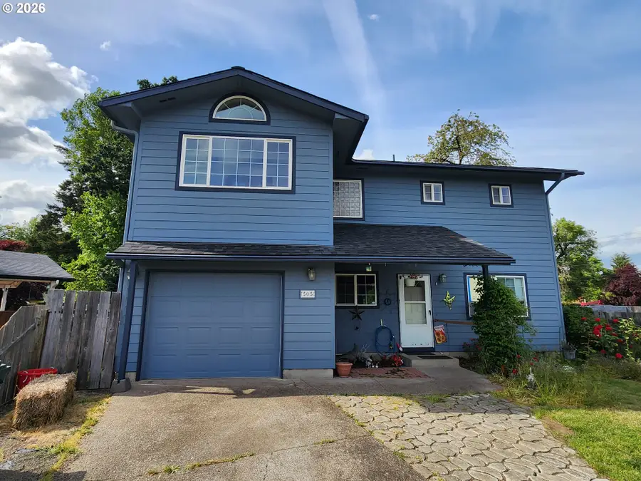 505 Tracy Pl, Junction City, OR 97448 - #2