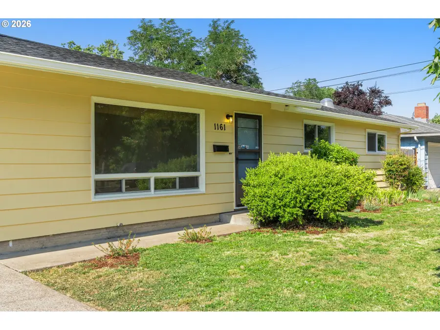 1161 W 24th Ave, Eugene, OR 97405 - #3
