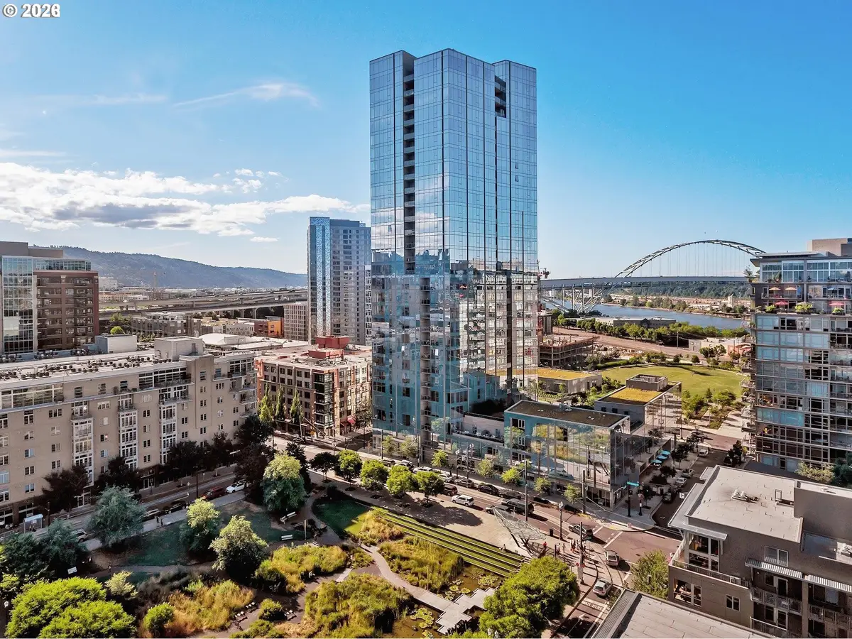 1075 NW Northrup St Nw #1017, Portland, OR 97209 - #1