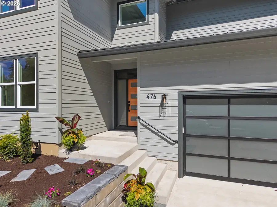 476 NE 58th Ave, Hillsboro, OR 97124 - #2