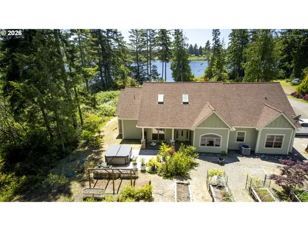 Address Withheld By Seller, Florence, OR 97439