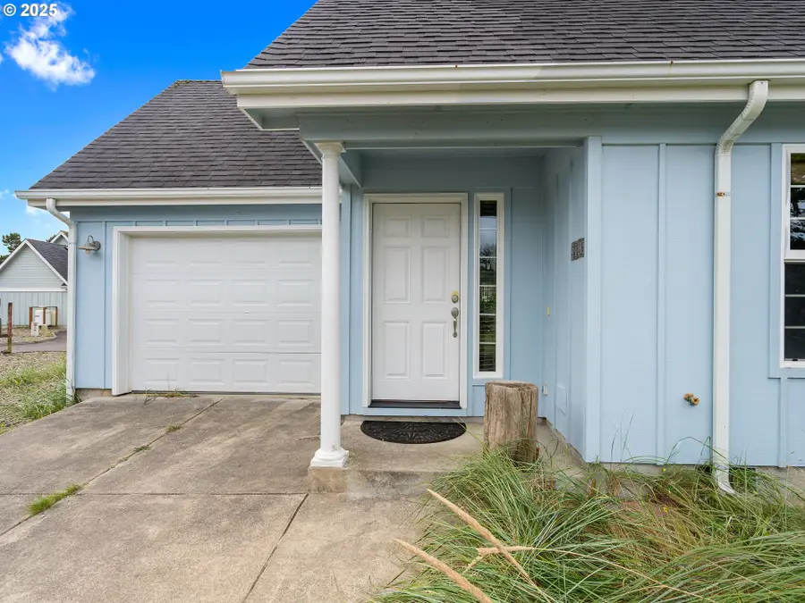 5706 Four Sisters Ln, Pacific City, OR 97135 - Image #3