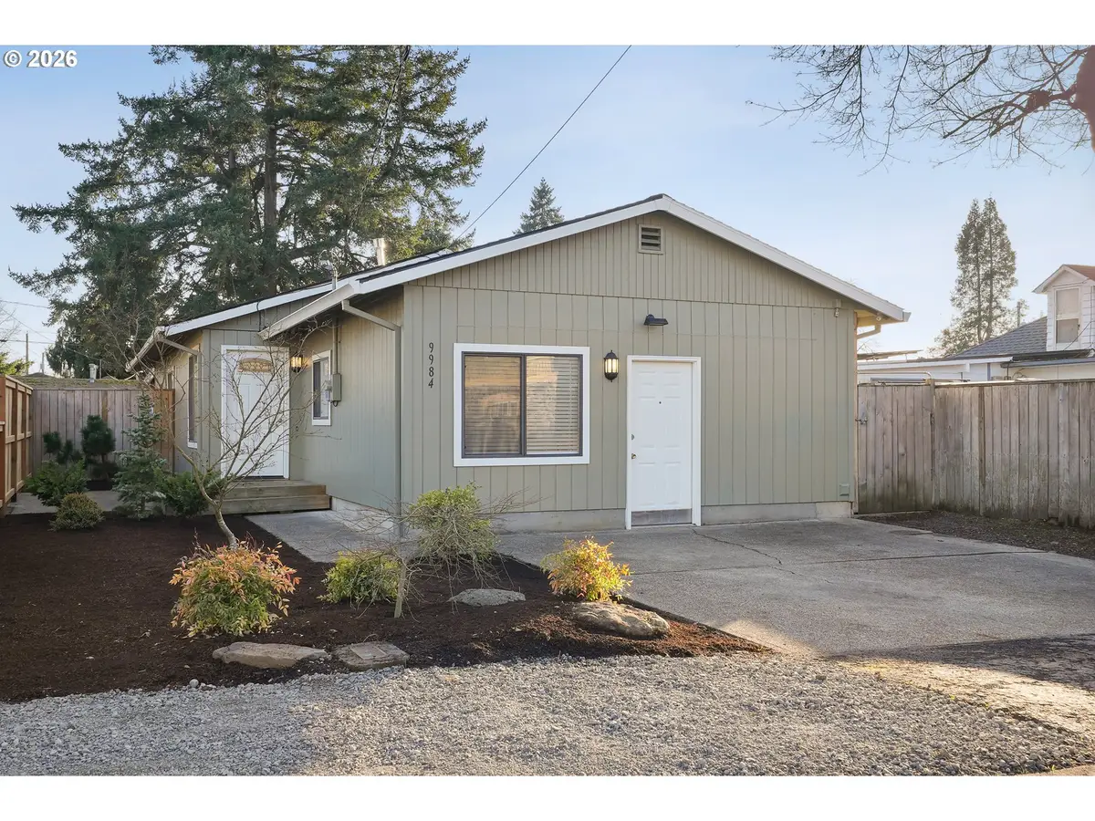 9984 SE Amherst St, Clackamas, OR 97015 - #1
