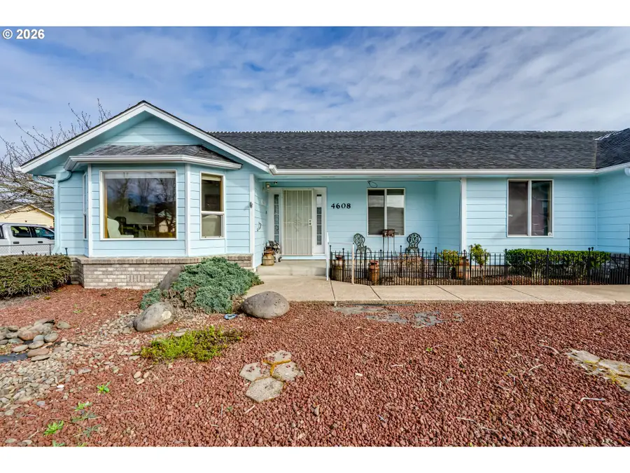 4608 Holly St, Springfield, OR 97478 - #2