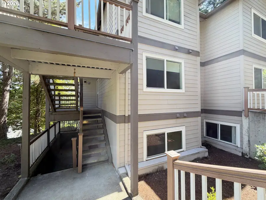 20130 Larkspur Ln #95, Northwest Clackamas, OR 97068 - #2