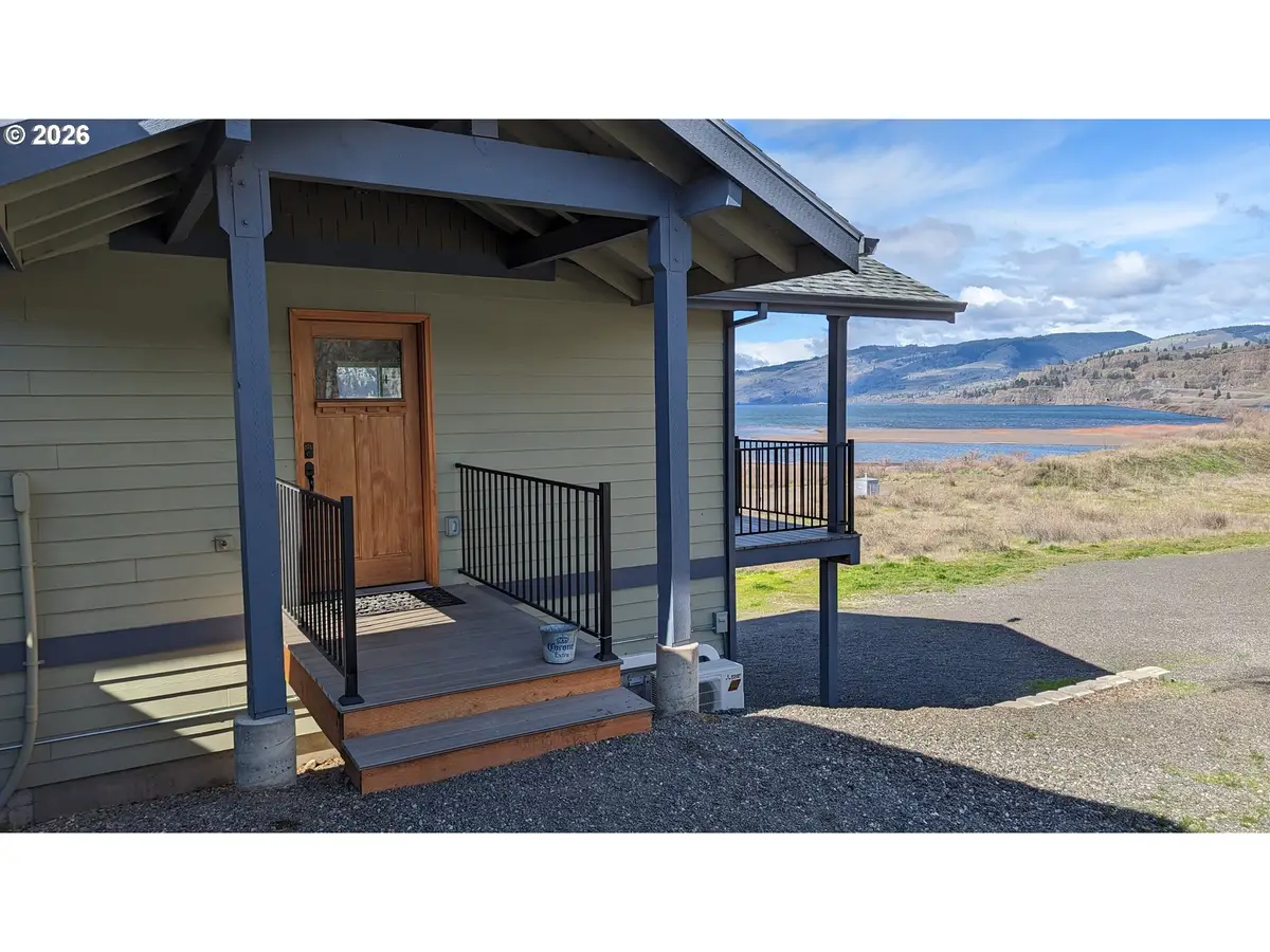 222 Washington St, Lyle, WA 98635 - #1