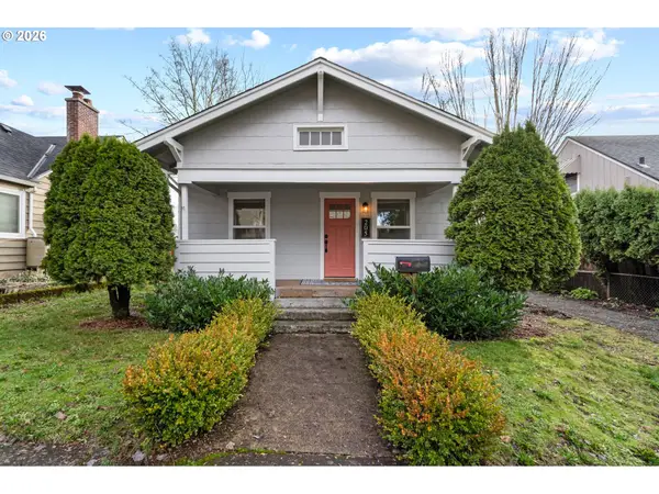 205 W 32nd St, Vancouver, WA 98660