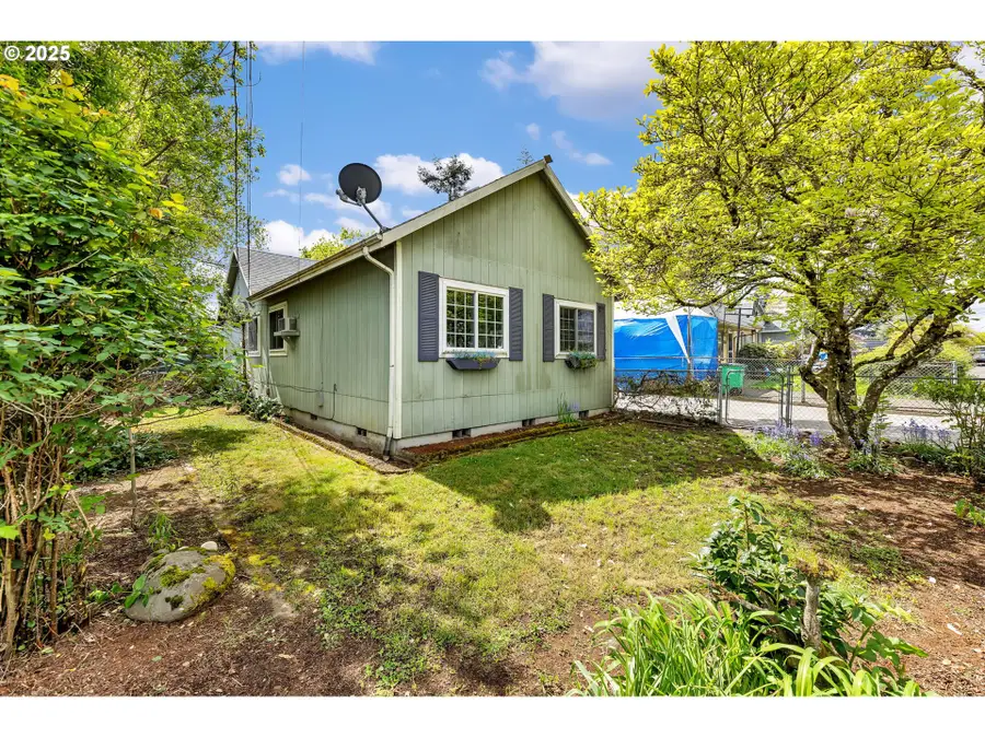 7822 SE Henry St, Portland, OR 97206 - #2