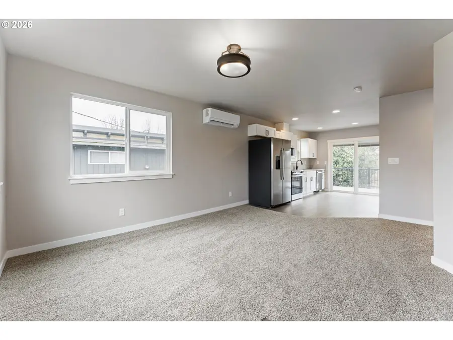 5373 Faith Ave, Salem, OR 97305 - #2