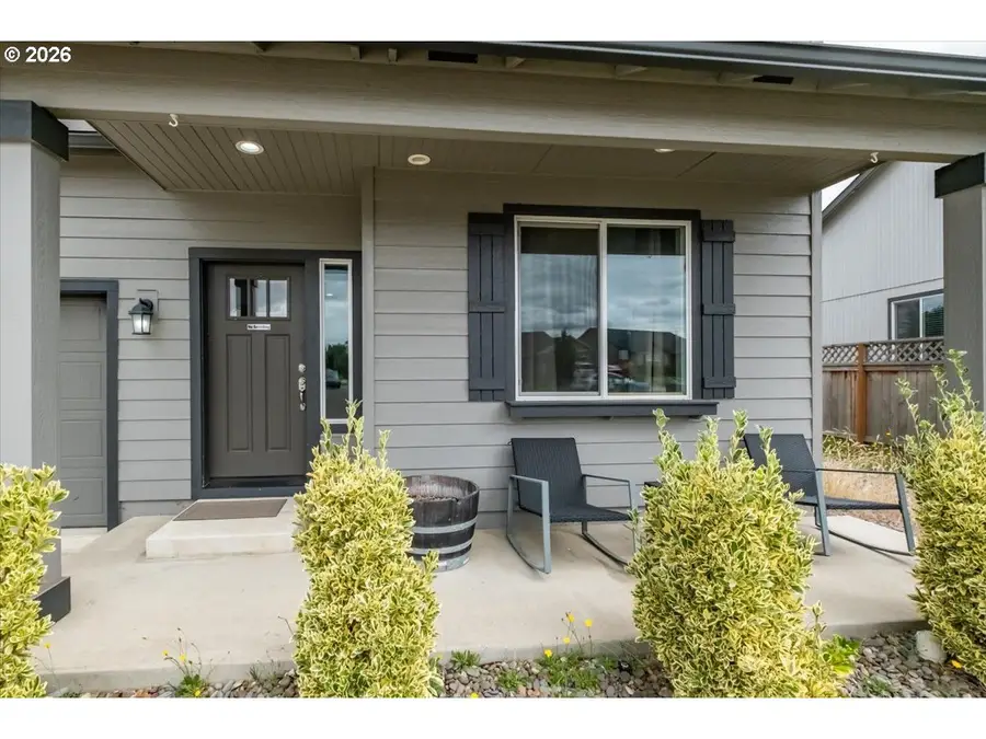 1323 Chukar St, Stayton, OR 97383 - #3