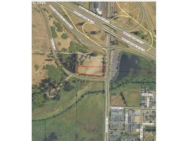 Golf Ln, Sublimity, OR 97385