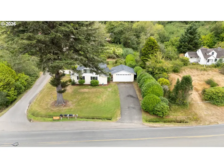 85600 Maple St, Florence, OR 97439 - #3