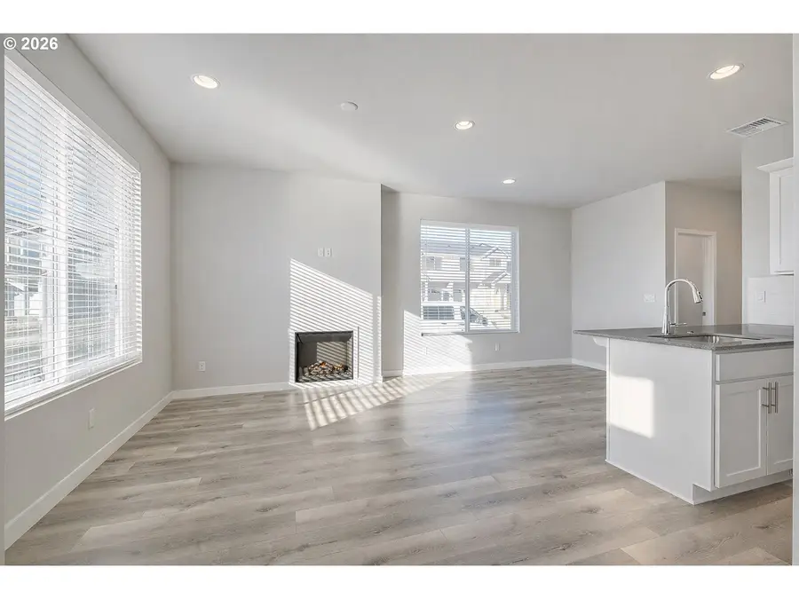 2117 36th Ave, Forest Grove, OR 97116 - #3