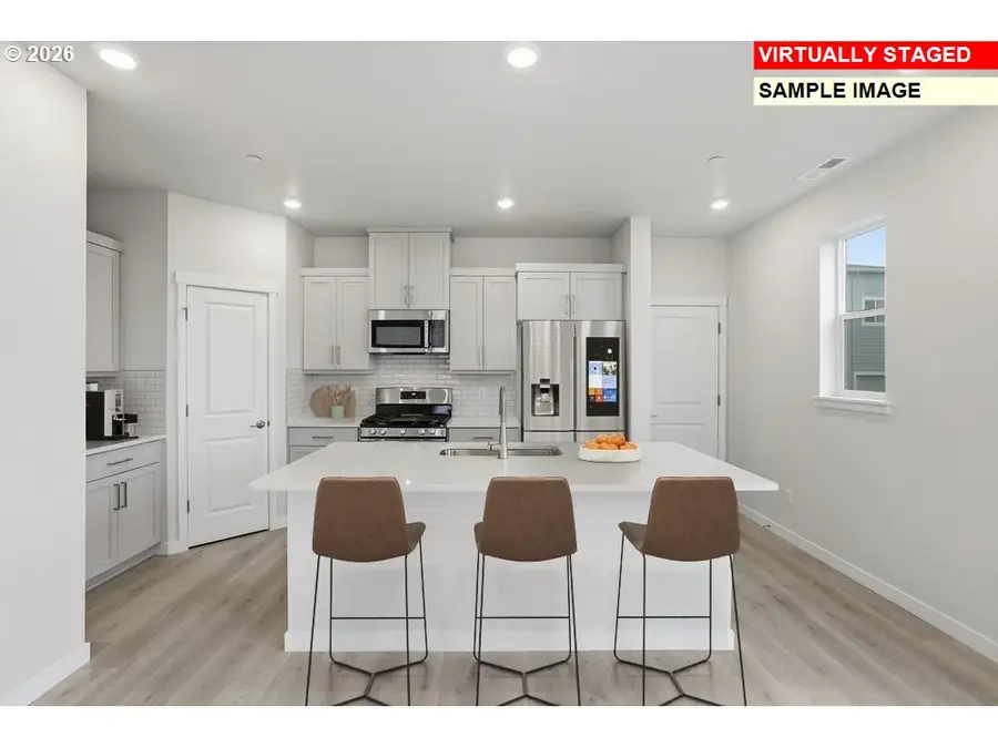 3690 SW 40th St, Gresham, OR 97080 - #2