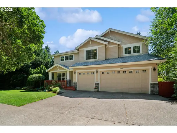 23060 Bland Cir, WestLinn, OR 97068