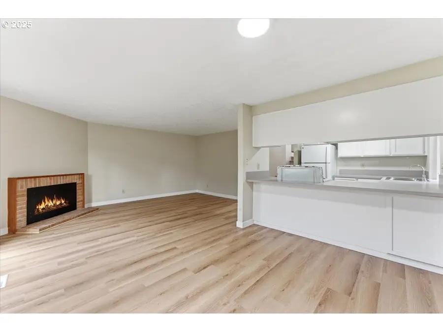 1297 SW 209th Ave, Beaverton, OR 97003 - Image #3