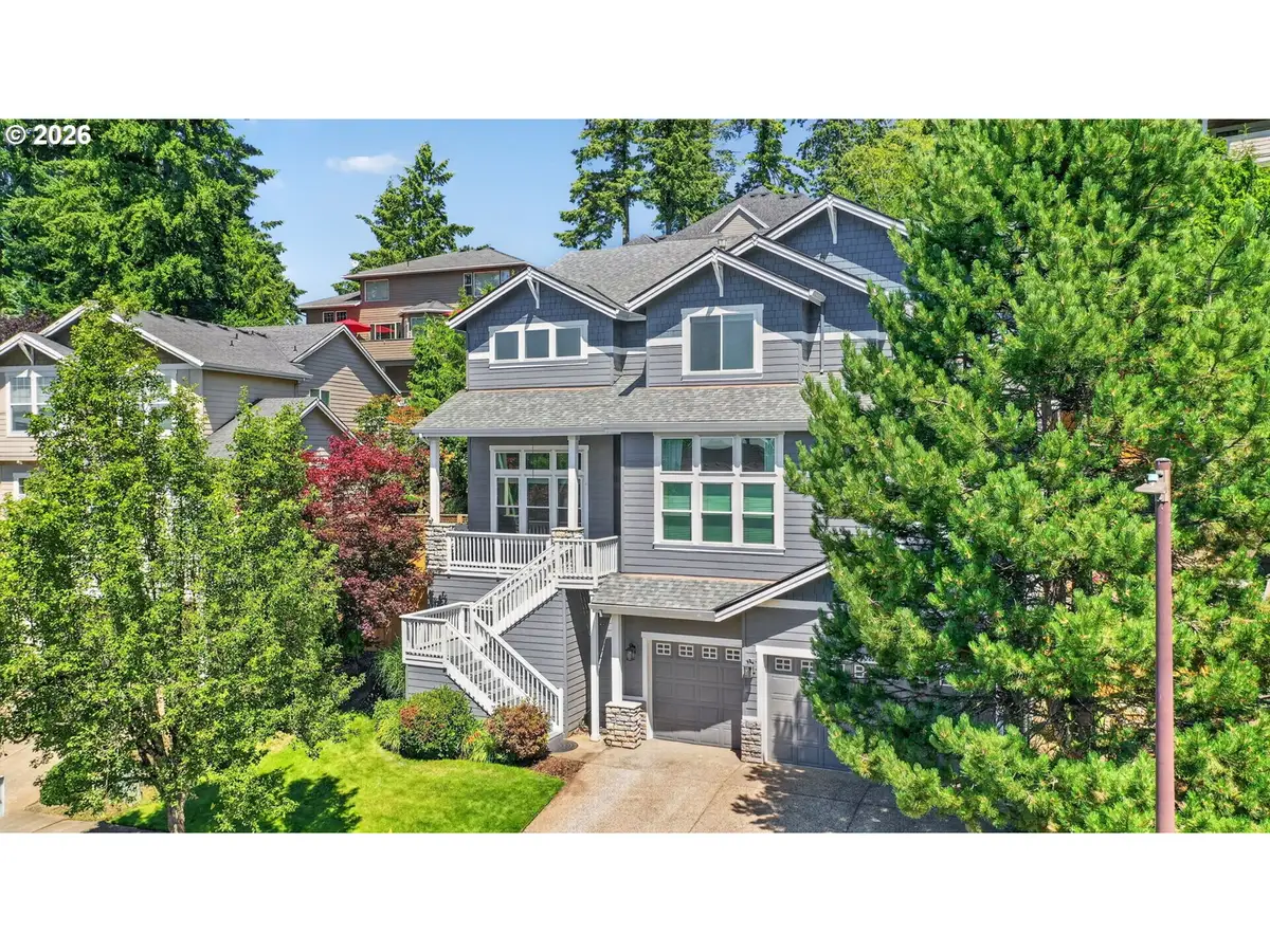 2235 Crestview Dr, West Linn, OR 97068 - #1