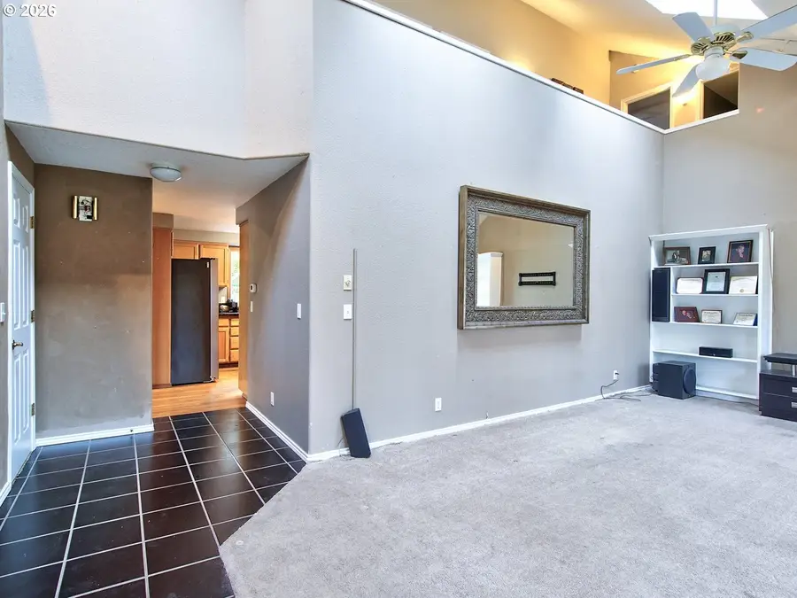 13392 SW Bradley Ln, King City, OR 97224 - #3