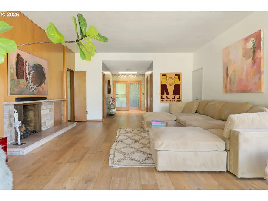 1550 SW Mitchell St, Portland, OR 97239 - #3