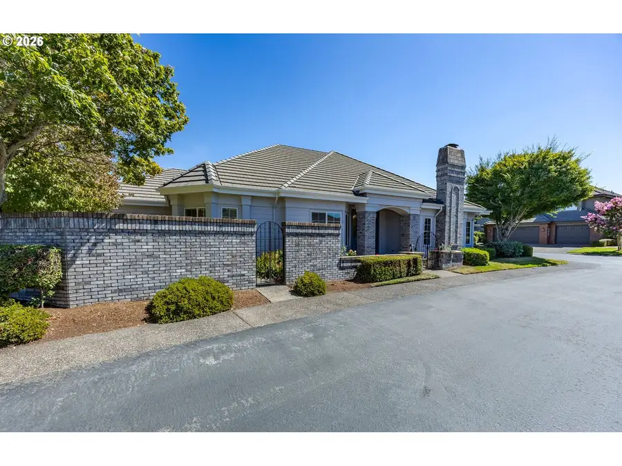 3279 Lakemont Dr, Eugene, OR 97408 - #2