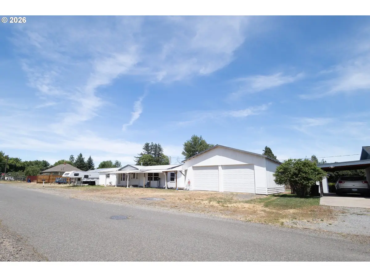 371 E Dewey Ln, Union, OR 97883 - #1