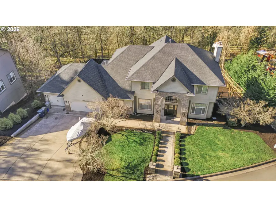 2728 Hallmark Ln, Eugene, OR 97402 - #2