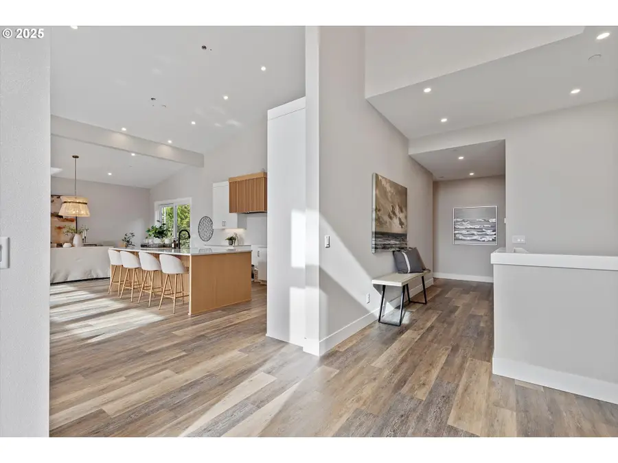 780 Monica Ct, Cannon Beach, OR 97110 - Image #2