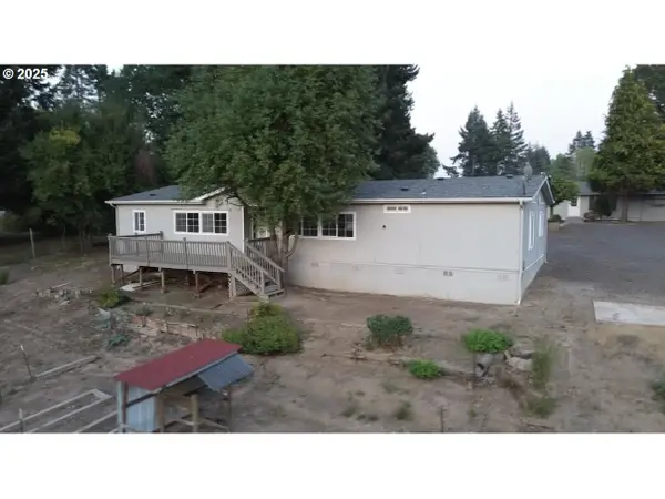 196 Roth St, Amity, OR 97101