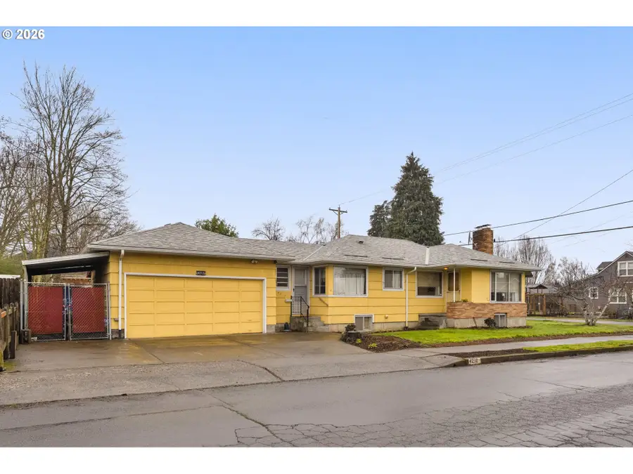 4212 SE Glenwood St, Portland, OR 97206 - #2
