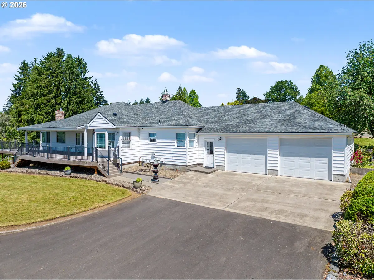 31216 SE Division Dr, Troutdale, OR 97060 - #1