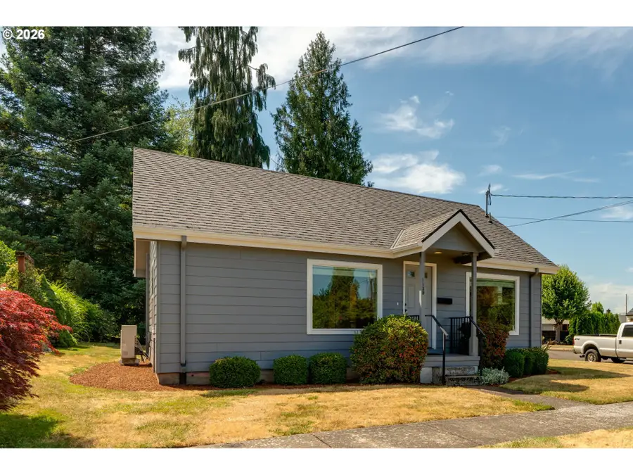 1139 NE Hembree St, McMinnville, OR 97128 - #2