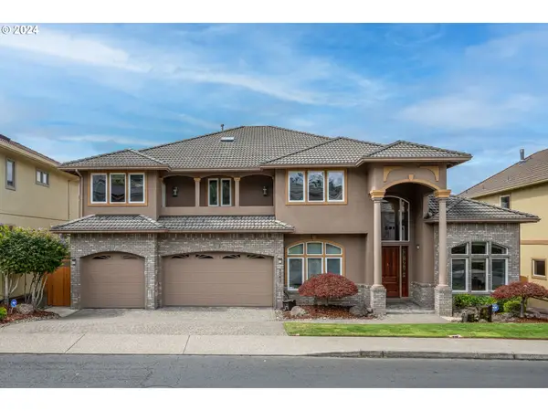 9365 SE Pennington Ct, HappyValley, OR 97086