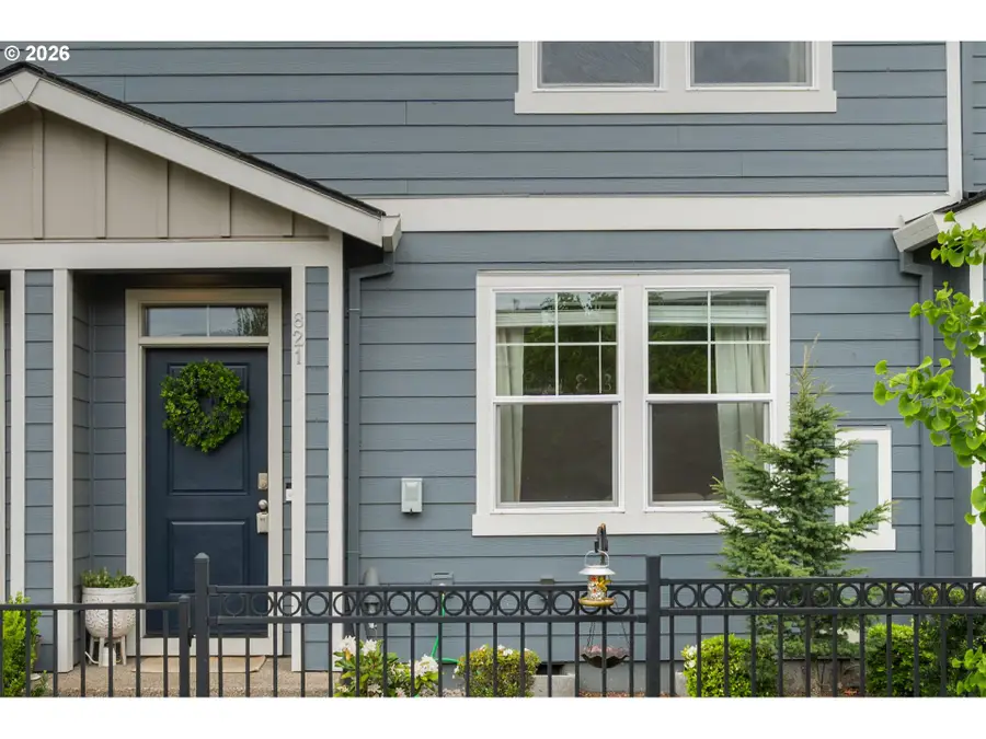 821 N 19th Ave, Cornelius, OR 97113 - #3