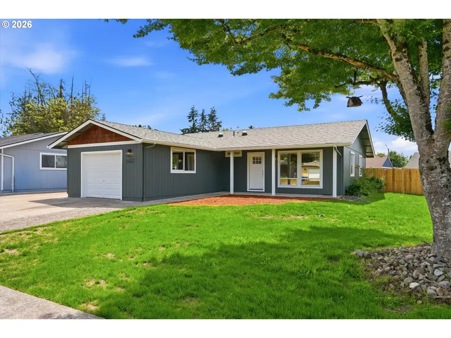 1482 Westwood Dr, Stayton, OR 97383 - #3