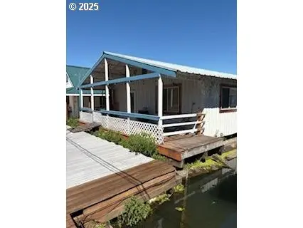 50350 Cowens Rd #8, Scappoose, OR 97056 - Image #1