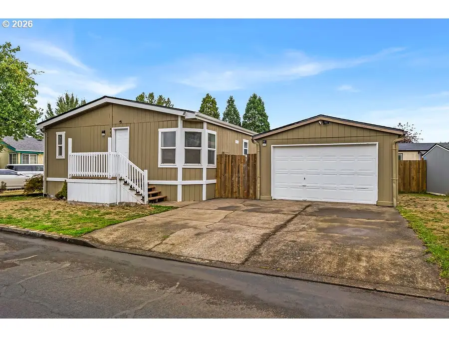4614 SE 134th Dr, Portland, OR 97236 - #2