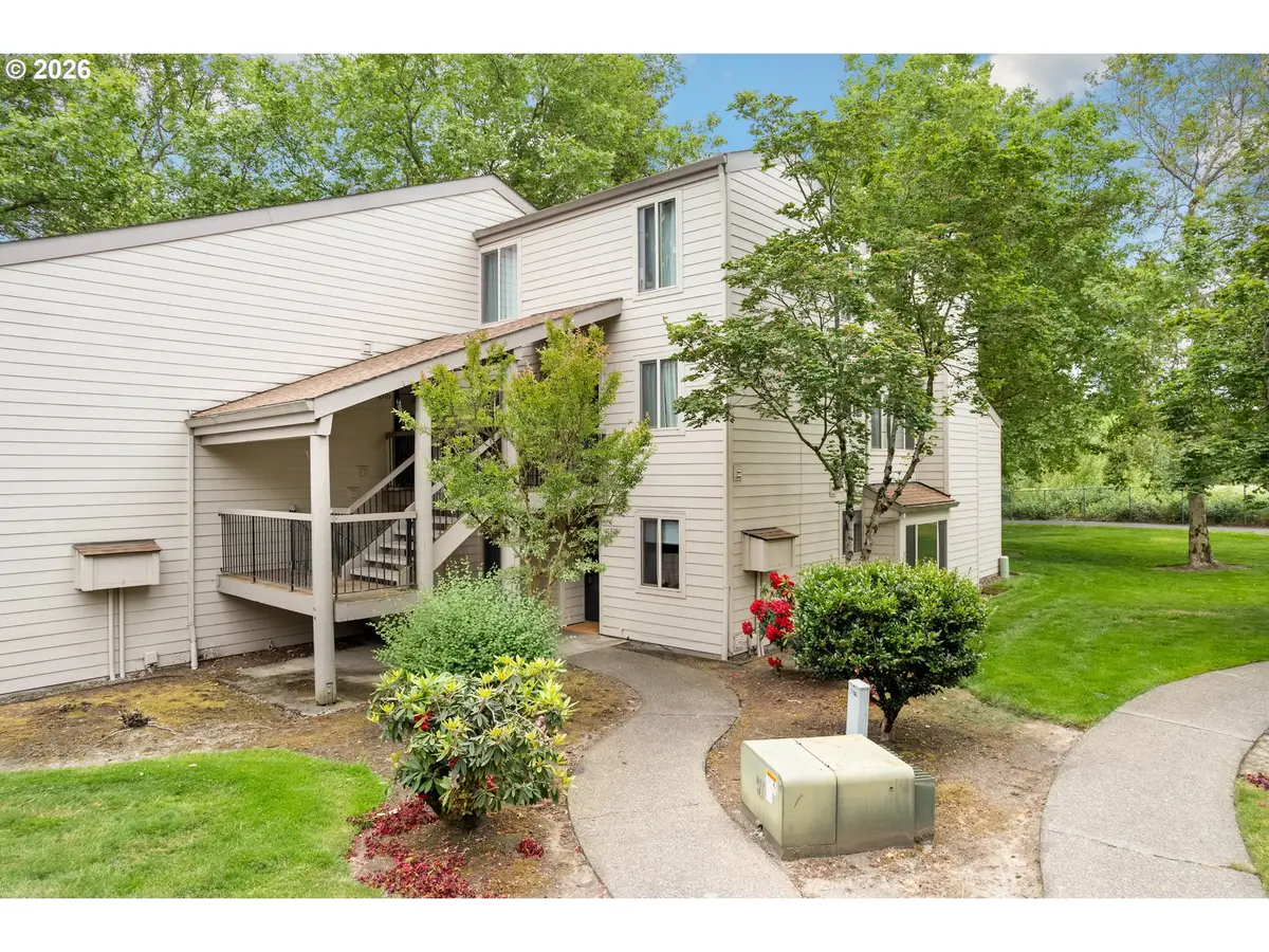 10303 SW Trapper Ter, Beaverton, OR 97008 - #1