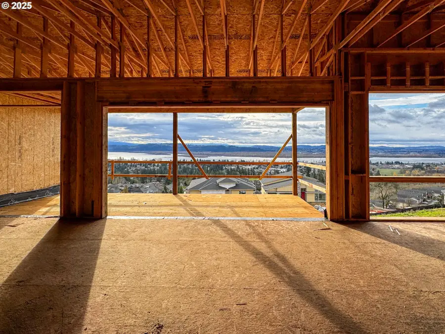 488 N Z Cir, Washougal, WA 98671 - Image #2