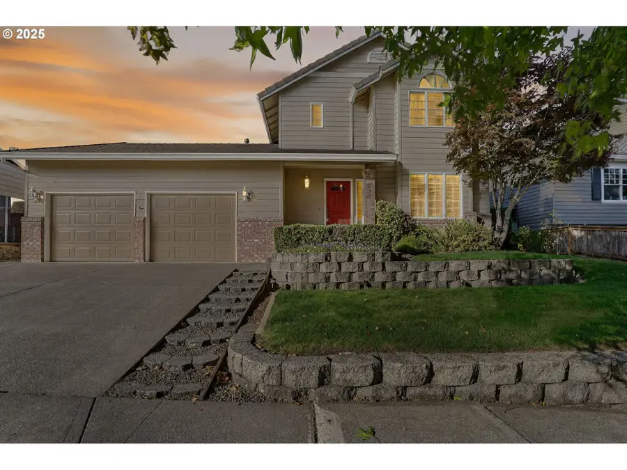 535 NE 24th St, Gresham, OR 97030 - Image #3