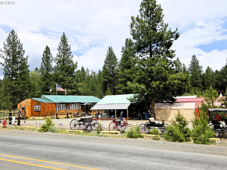 602 Mill St, Sumpter, OR 97877 - #3